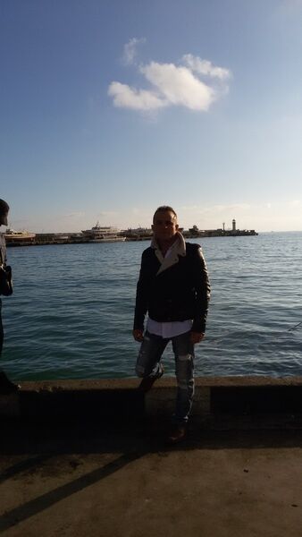  ,   Ezel, 46 ,  