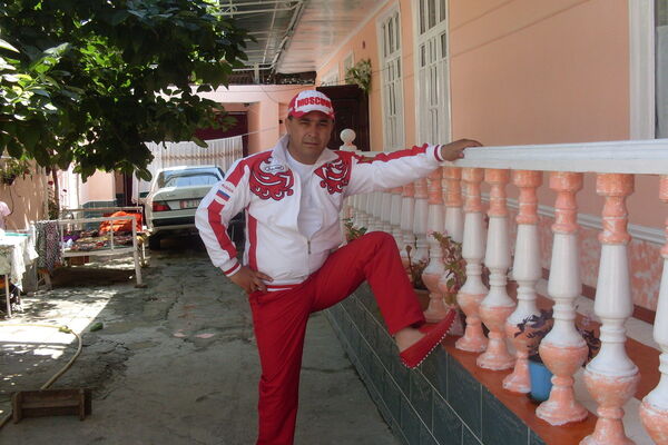  ,   Valsher, 51 ,   