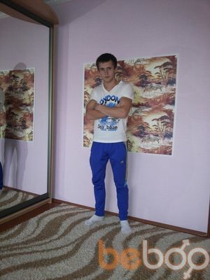  ,   ZHENEK, 33 ,   
