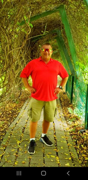  New York City,   Gary, 50 ,   