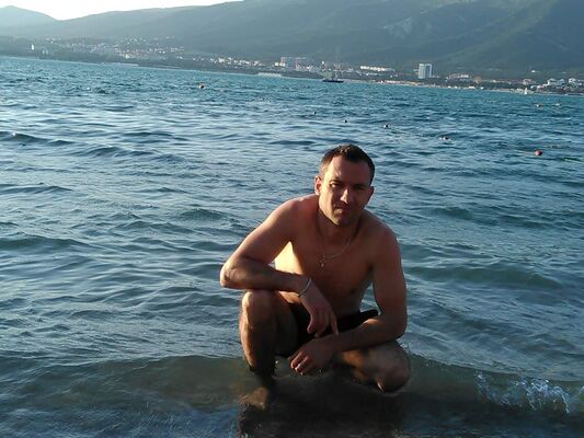  ,   Pavel, 39 ,     , c 