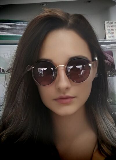  ,   Alexa, 32 ,   ,   