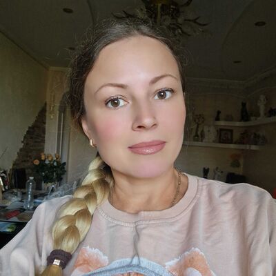  ,   Lana, 42 ,   ,   , c , 