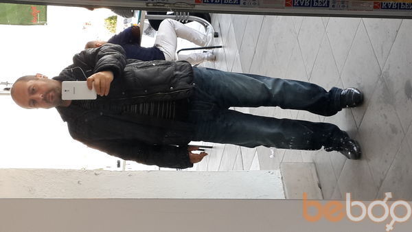  ,   Maxim, 49 ,   