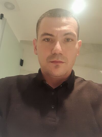  ,   Lawyer, 35 ,   ,   , c , 