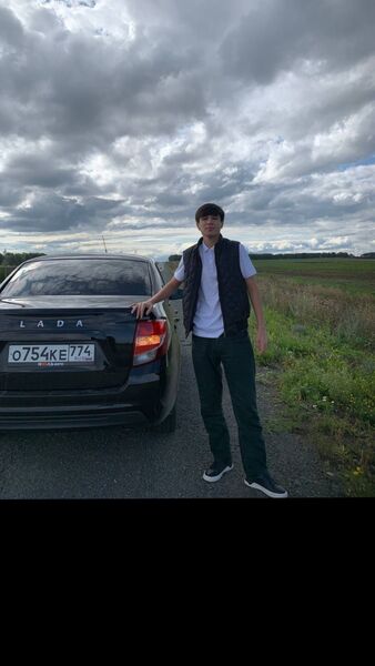  ,   Shahrom, 22 ,   ,   
