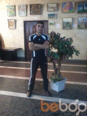  ,   VAHRAM, 33 ,   ,   , c 