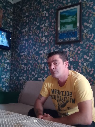  ,   Ilia, 43 ,     , c 