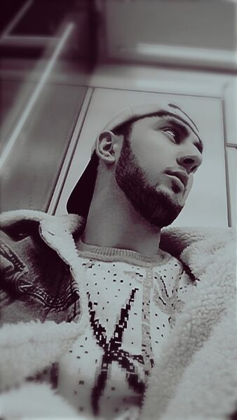  ,   Vohid, 24 ,  