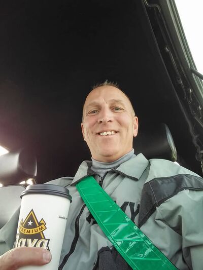  ,   Robert dabro, 42 ,   ,   , c , 