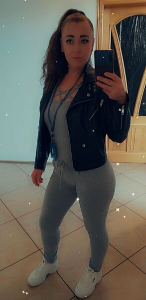  ,   Alla, 35 ,  