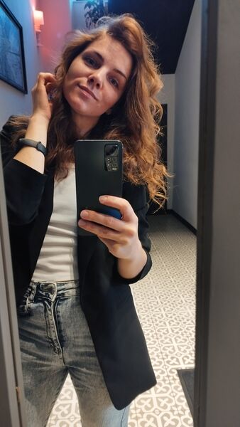  Zell am See,   Nataliia, 37 ,   ,   
