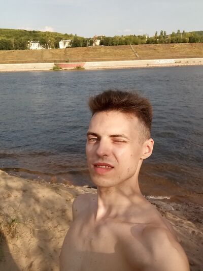  ,   Serj, 28 ,     , c 
