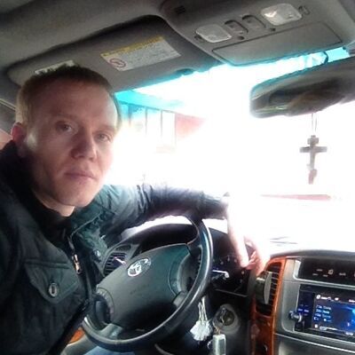  ,   Alex, 39 ,   