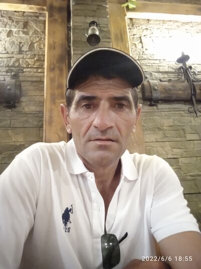  ,   Robert, 44 ,   ,   