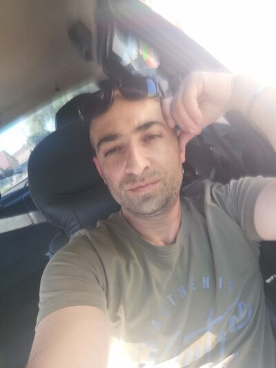  -,   Karen, 43 ,   ,   
