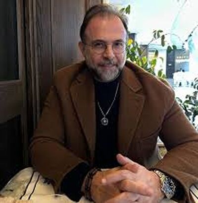  ,   Frank, 58 ,   ,   