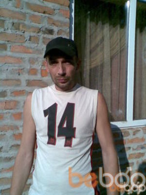  ,   Vova, 54 ,   