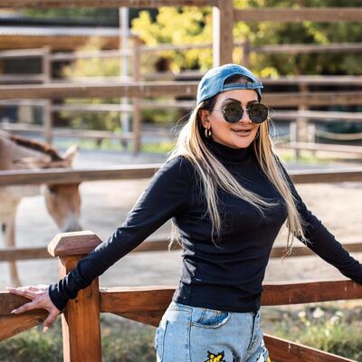  ,   Stel, 42 ,   ,   , c 