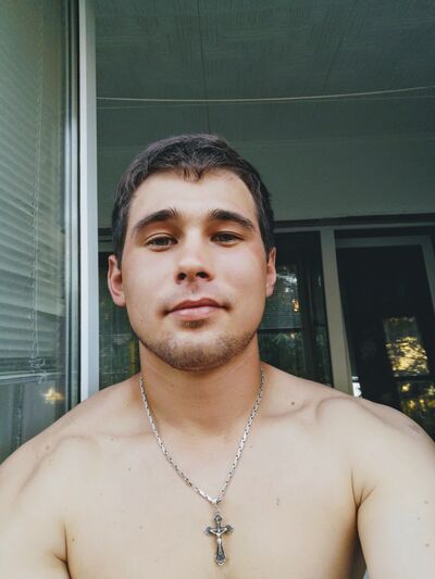  ,   Mikhail, 30 ,   ,   , c 