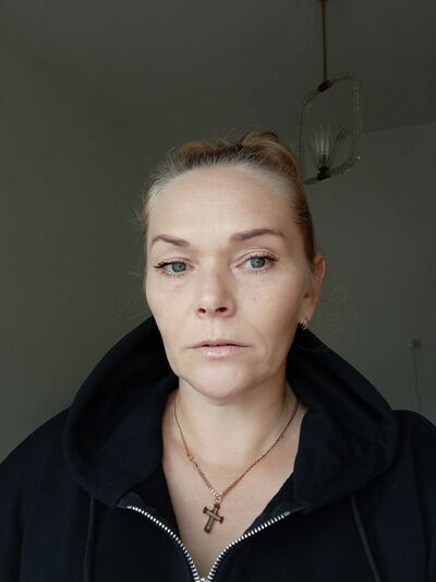  Ferriere,   Oksana, 49 ,   ,   