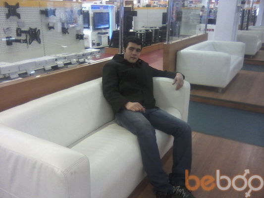  -,   Umrbek, 34 ,   ,   , c 