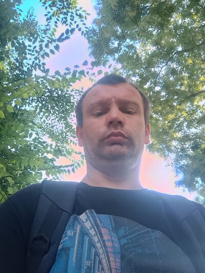  ,   Gabor, 37 ,   ,   