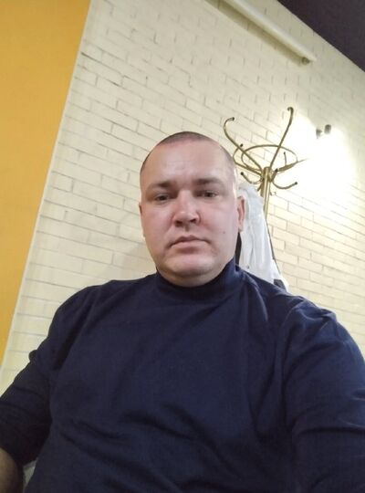  ,   Andrey, 32 ,   ,   
