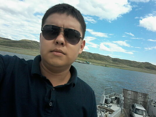  -,   , 32 ,  