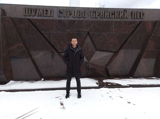  ,   Evgeny, 42 ,   ,   , c , 