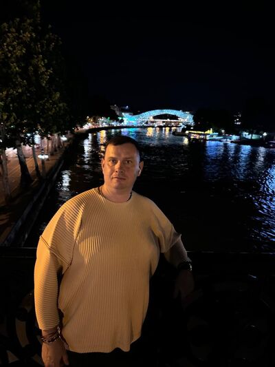  ,   Andrew, 39 ,   ,   