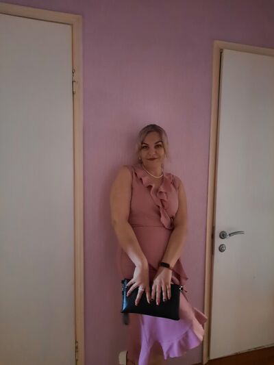  --,   , 43 ,     , c 