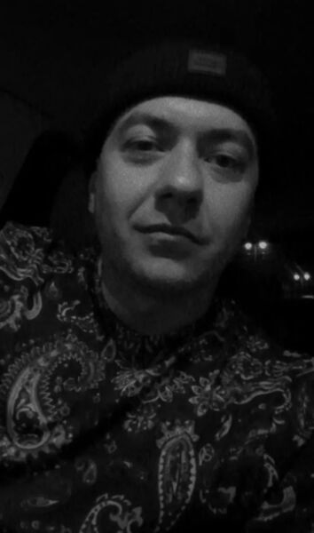  Praha,   Oleksii, 35 ,   ,   , c , 