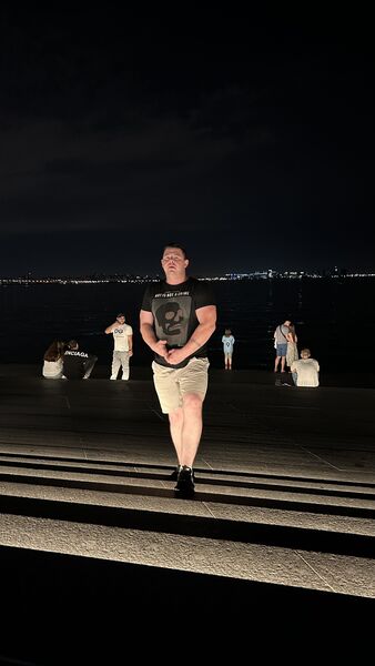  -,   , 37 ,   ,   