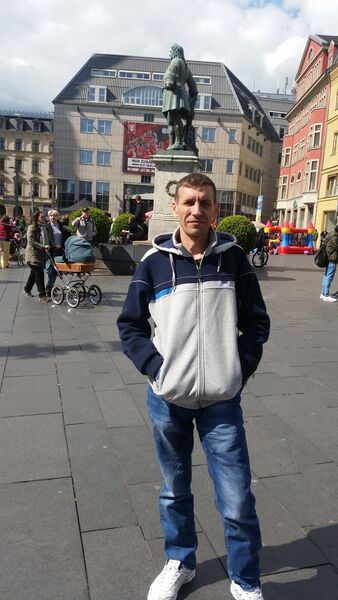  ,   George, 41 ,   
