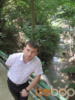  ,   Zamiq, 40 ,   