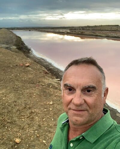  ,   Mark Dave, 59 ,   ,   