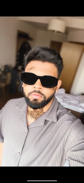  ,   Nikks, 27 ,   ,   
