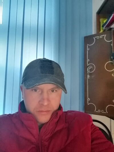  ,   Sergio, 43 ,   ,   , c 