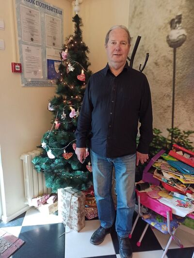  ,   Max Nelson, 60 ,   ,   