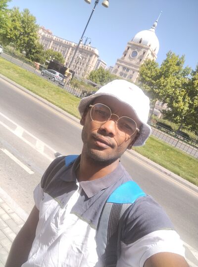  Algiers,   Iliasse, 26 ,   ,   