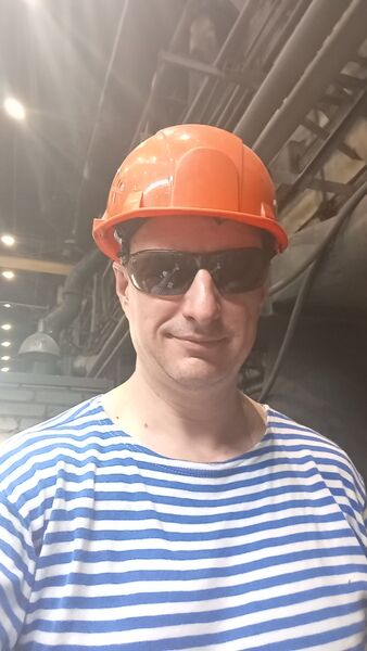  -,   Aziz, 47 ,     , c 