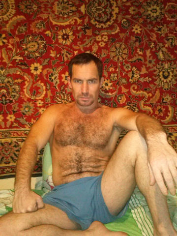 4626167  Daniil, 50 ,    