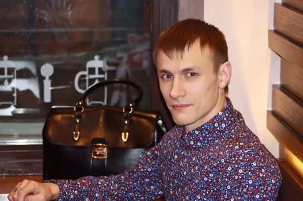  ,   Maxim, 30 ,   ,   