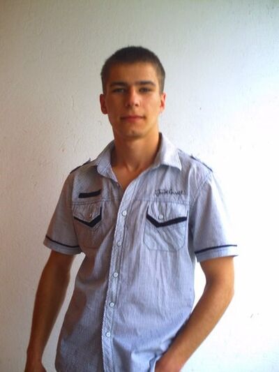  ,   Andrey, 32 ,   