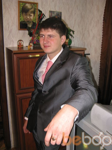  ,   Maxim, 37 ,   , 