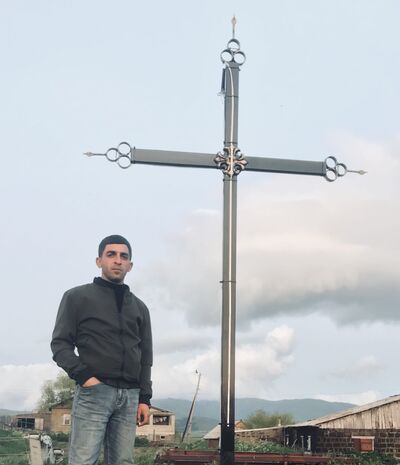  ,   Frunz, 24 ,     , c , 