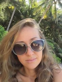  ,   Ksenia, 40 ,   