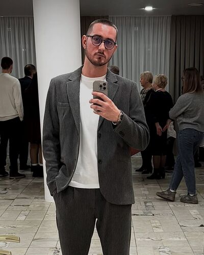  Southwark,   , 32 ,   ,   