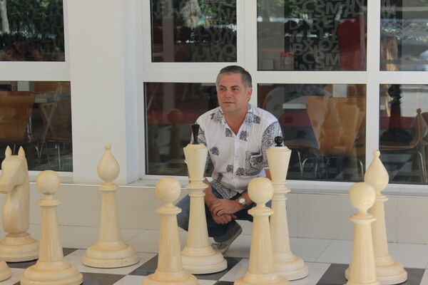  ,   Slava, 51 ,     